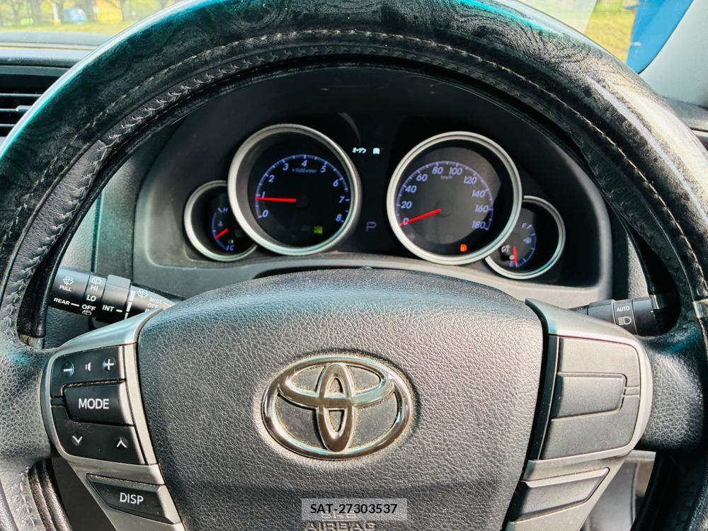 Toyota MARK X 2013-07 8625595-15