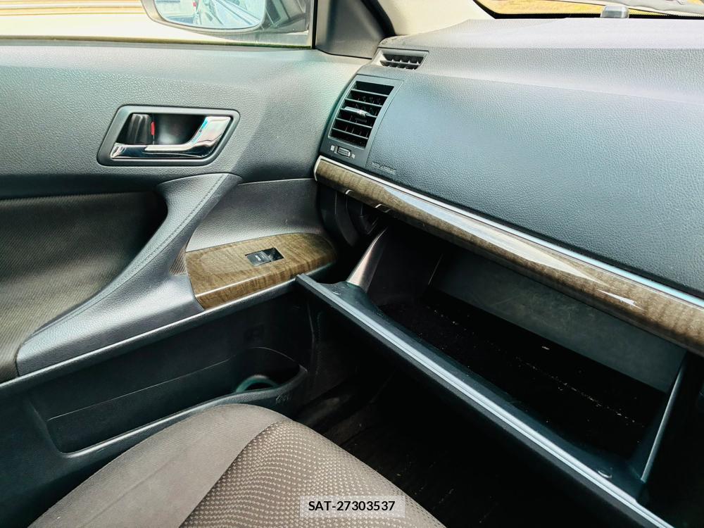 Toyota MARK X 2013-07 8625595-24