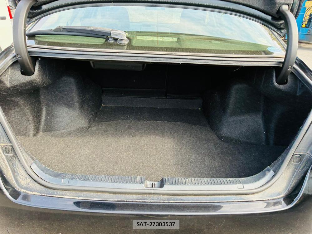 Toyota MARK X 2013-07 8625595-26
