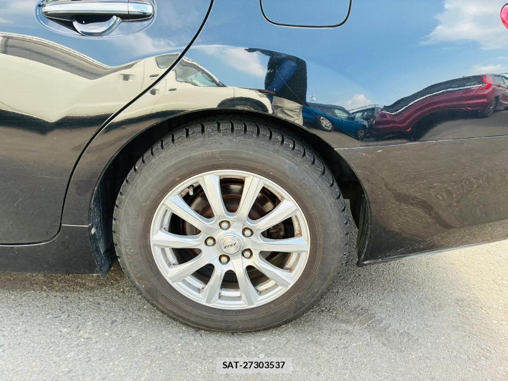Toyota MARK X 2013-07 8625595-31