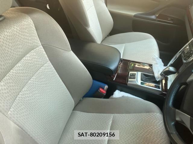 Toyota MARK X 2010-01 8685895-5