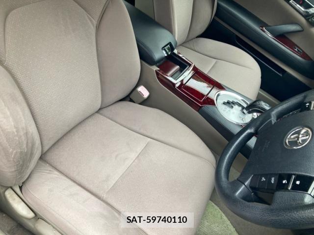 Toyota MARK X 2004-12 8743584-4