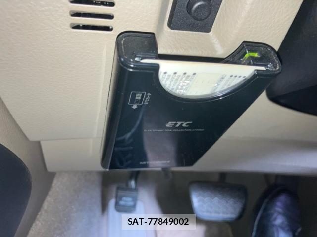 Toyota MARK X 2008-05 8743585-18