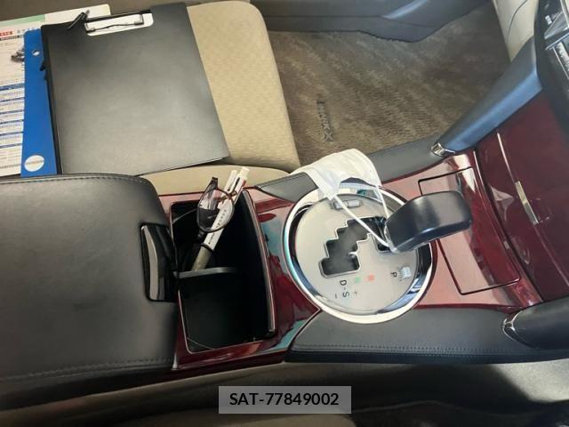 Toyota MARK X 2008-05 8743585-20
