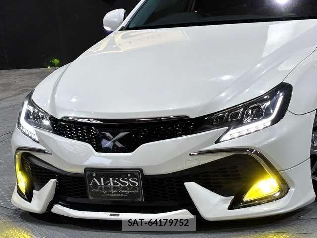 Toyota MARK X 2011-08 8796546-5