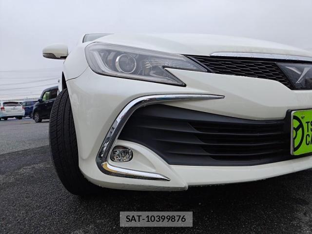 Toyota MARK X 2020-02 8830082-9