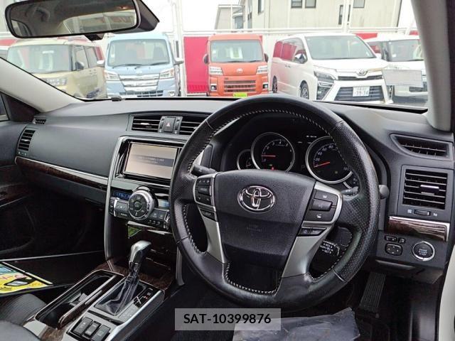 Toyota MARK X 2020-02 8830082-2