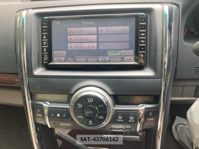 Toyota MARK X 2010-02 8830084-12