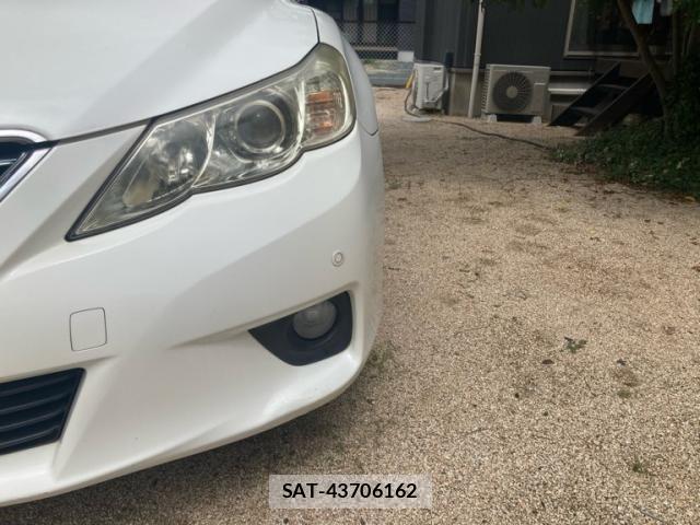 Toyota MARK X 2010-02 8830084-2