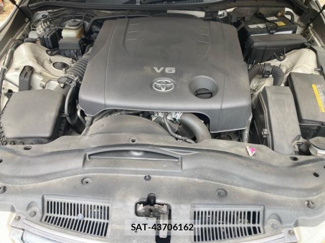 Toyota MARK X 2010-02 8830084-8