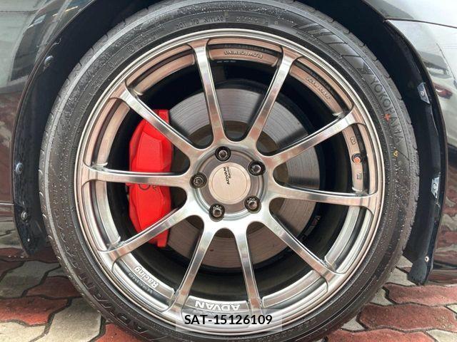 Toyota MARK X 2016-04 8830083-12