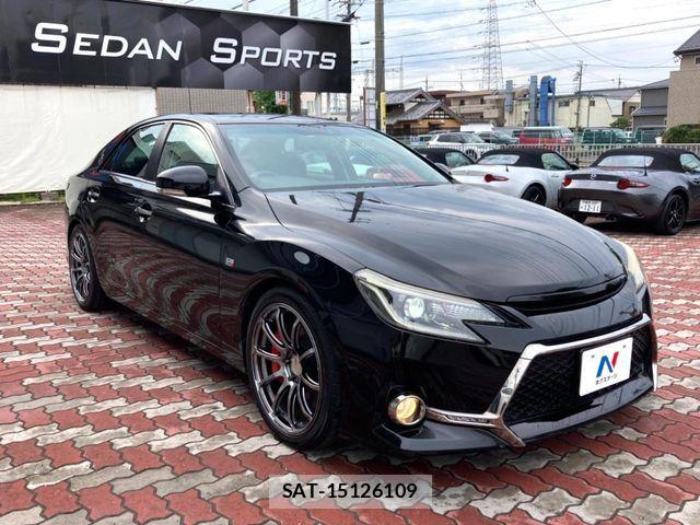 Toyota MARK X 2016-04 8830083-15