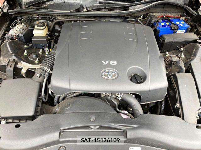 Toyota MARK X 2016-04 8830083-17