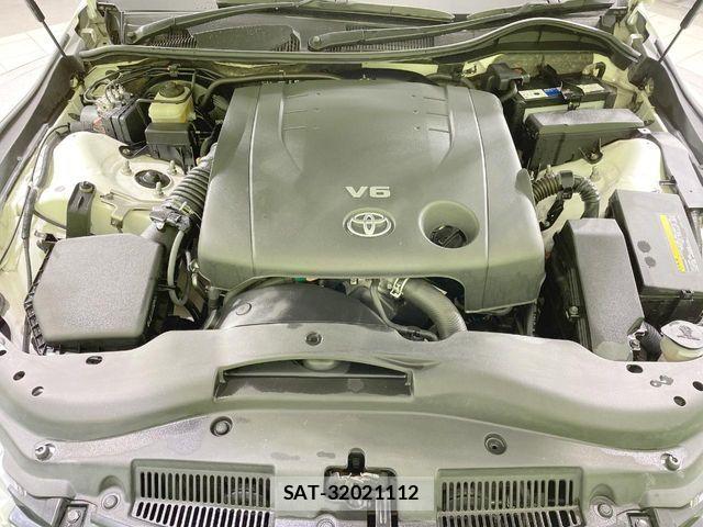 Toyota MARK X 2013-07 8849659-18