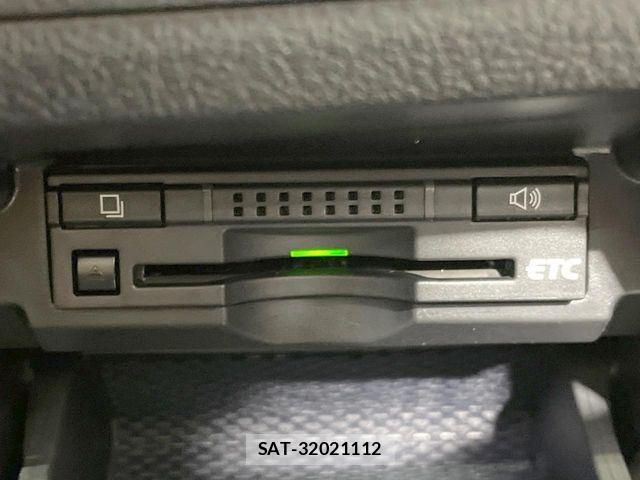 Toyota MARK X 2013-07 8849659-6