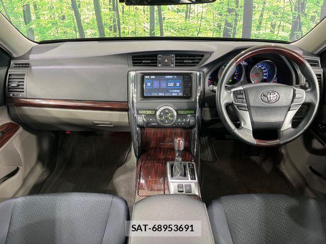 Toyota MARK X 2012-03 8849661-1