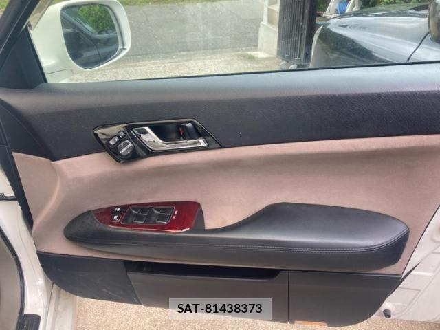 Toyota MARK X 2009-01 8849666-13
