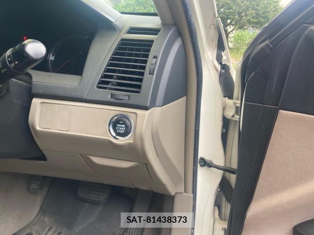 Toyota MARK X 2009-01 8849666-14