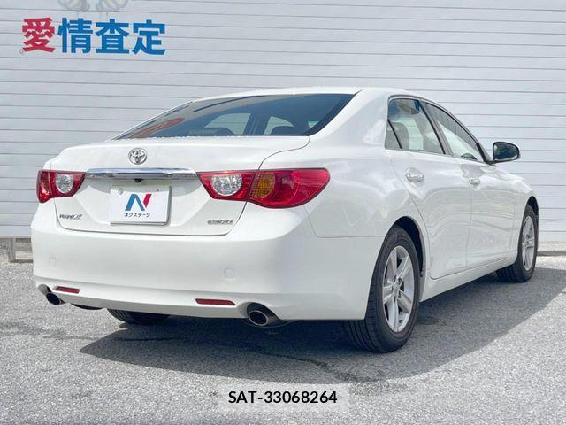 Toyota MARK X 2012-05 8871384-15