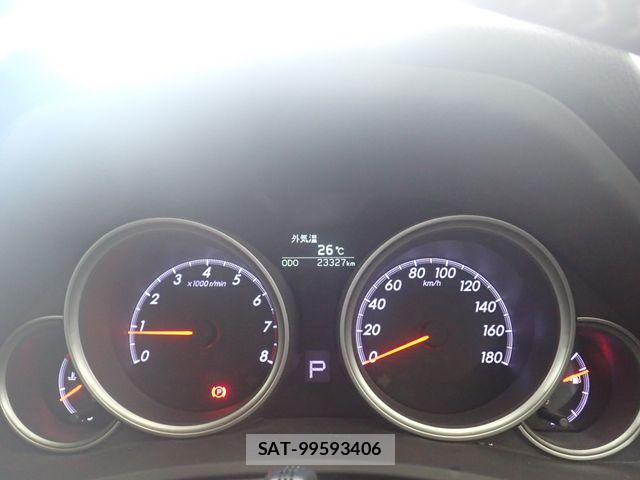 Toyota MARK X 2017-10 8871383-12