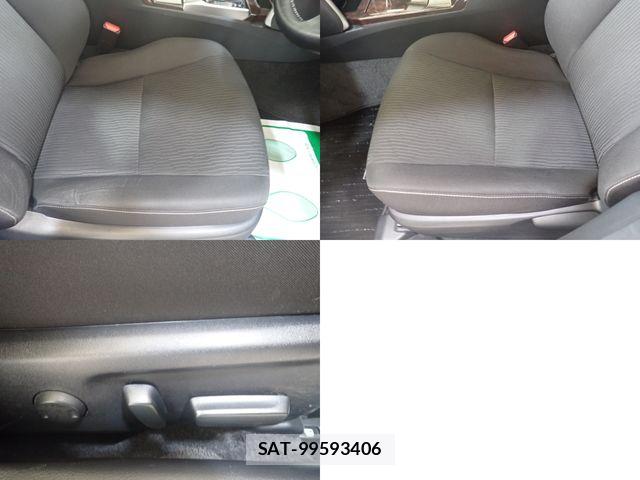 Toyota MARK X 2017-10 8871383-21