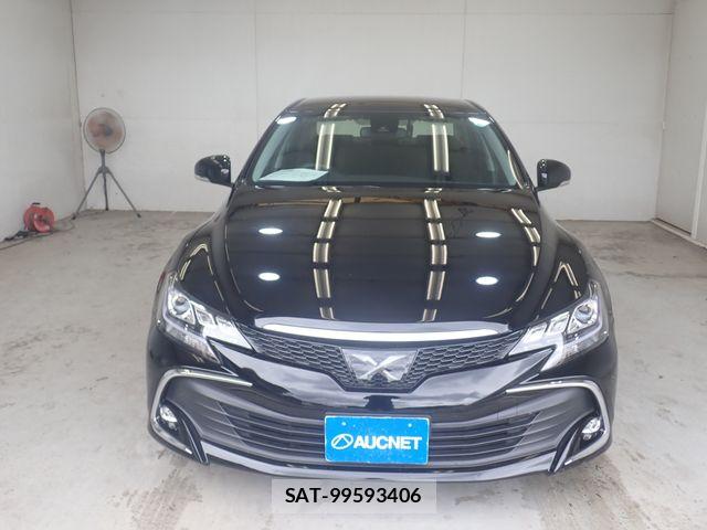 Toyota MARK X 2017-10 8871383-4