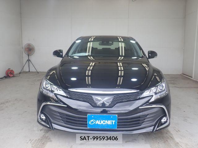 Toyota MARK X 2017-10 8871383-5