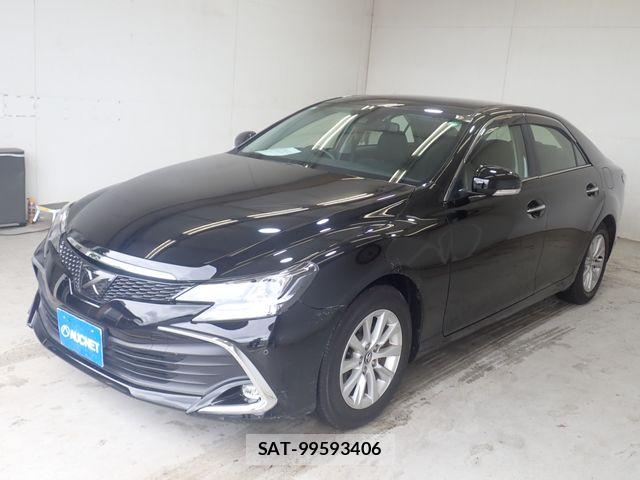 Toyota MARK X 2017-10 8871383-6