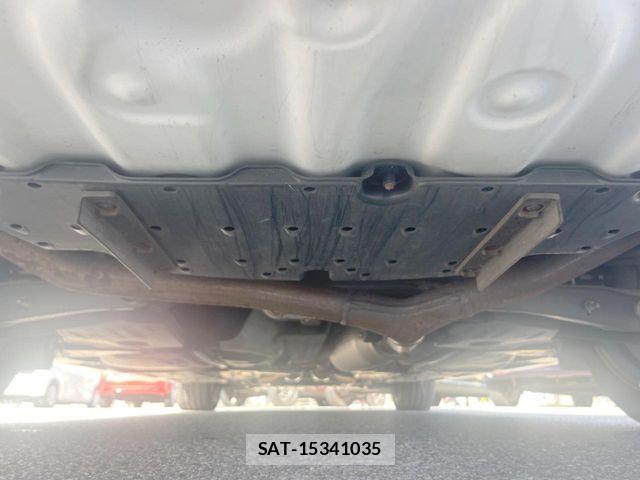 Toyota MARK X 2013-02 8880611-19