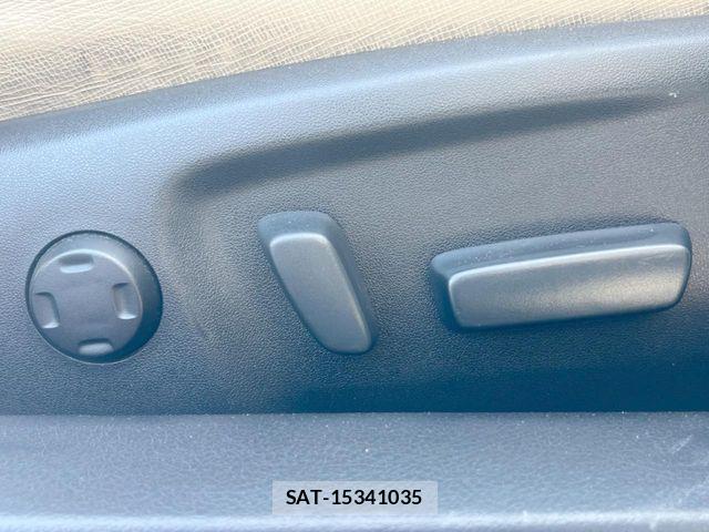 Toyota MARK X 2013-02 8880611-5