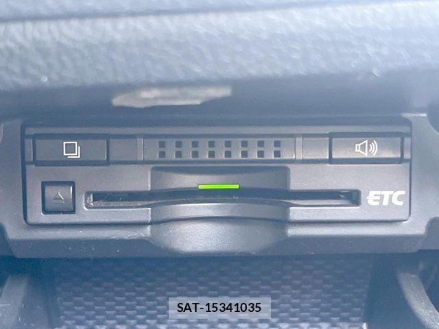 Toyota MARK X 2013-02 8880611-6