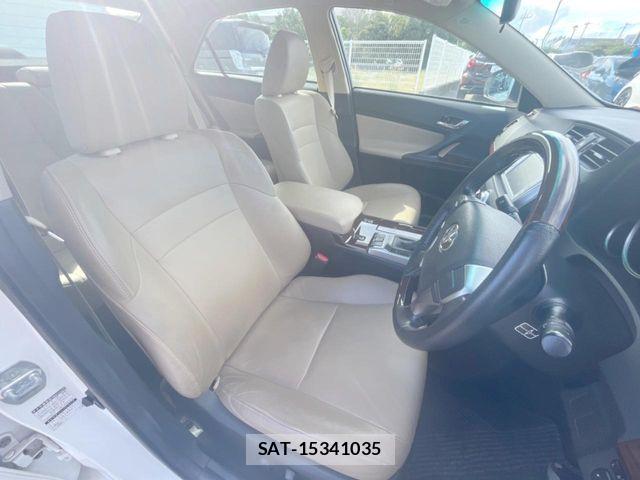 Toyota MARK X 2013-02 8880611-8