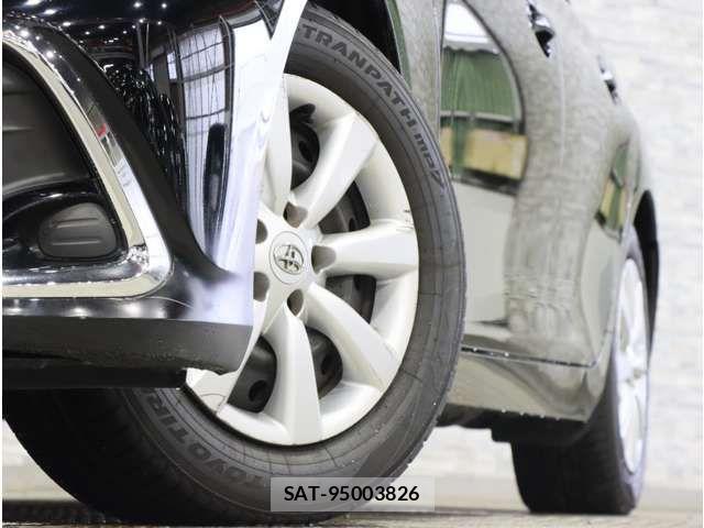 Toyota MARK X 2017-05 8880610-15