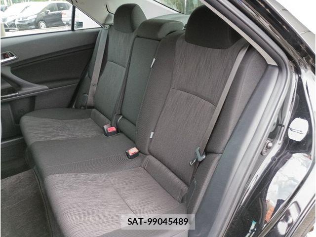 Toyota MARK X 2012-03 8880613-10