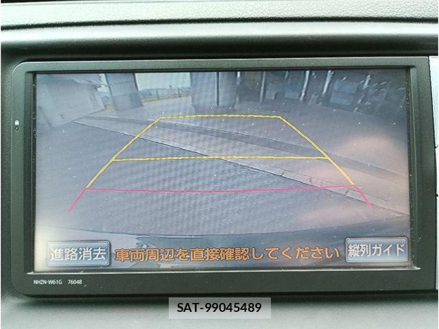 Toyota MARK X 2012-03 8880613-16