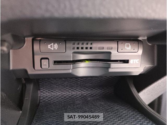 Toyota MARK X 2012-03 8880613-22