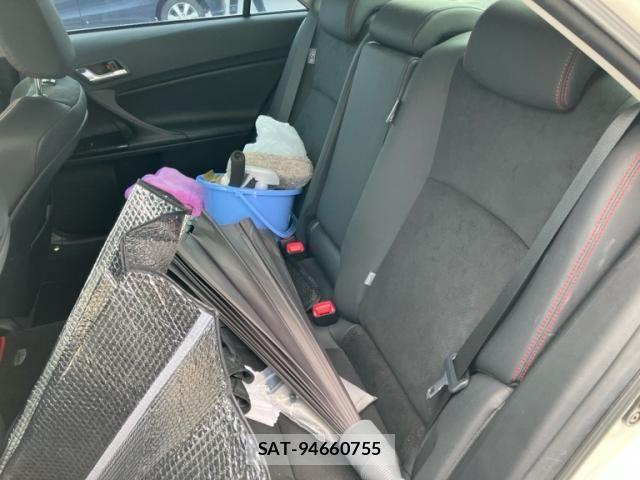 Toyota MARK X 2013-07 8880609-15