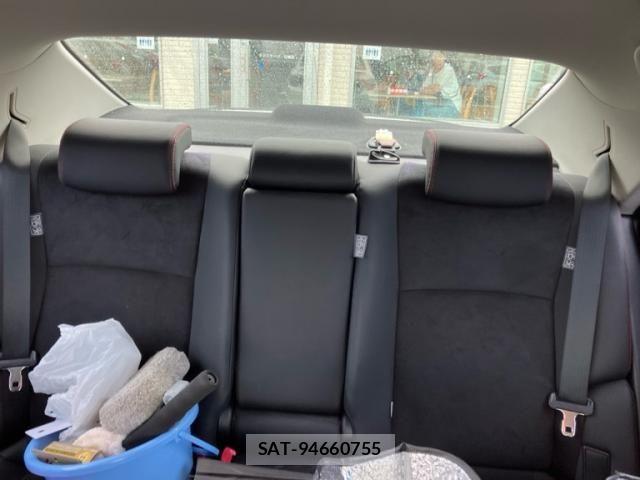 Toyota MARK X 2013-07 8880609-16