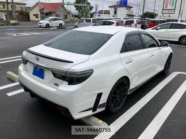 Toyota MARK X 2013-07 8880609-3