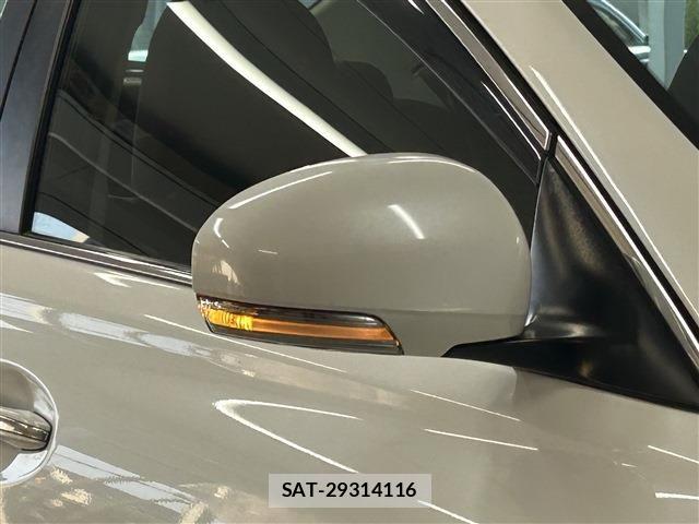 Toyota MARK X 2013-03 8880612-12