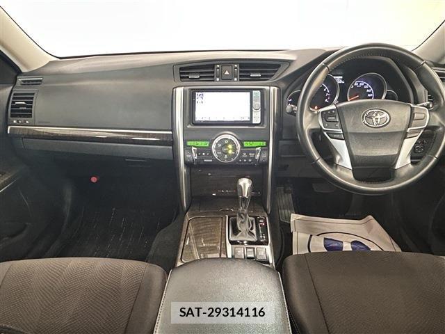 Toyota MARK X 2013-03 8880612-13