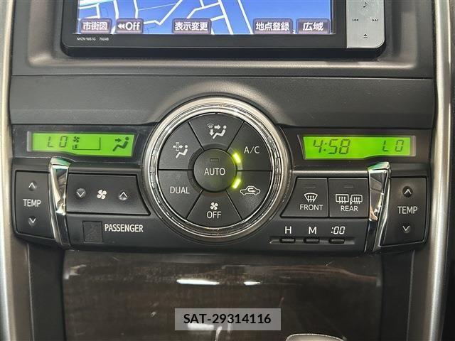 Toyota MARK X 2013-03 8880612-20