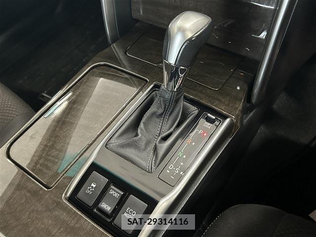 Toyota MARK X 2013-03 8880612-21