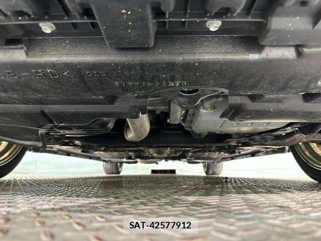 Toyota MARK X 2013-03 4110339-9