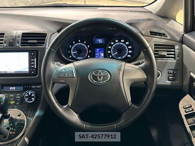 Toyota MARK X 2013-03 4110339-11