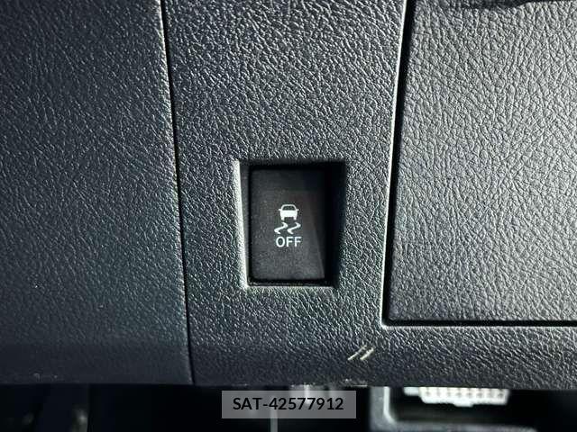 Toyota MARK X 2013-03 4110339-15