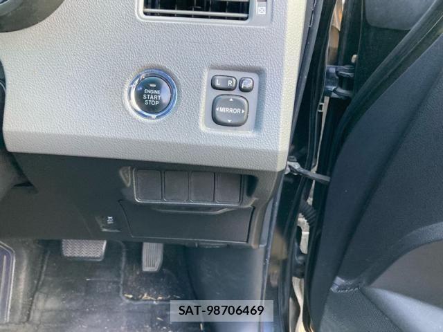 Toyota MARK X 2010-09 6907964-14