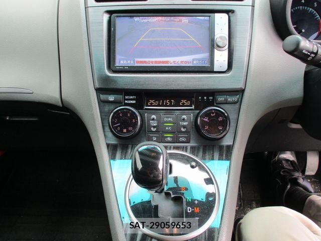 Toyota MARK X 2011-06 7358616-17