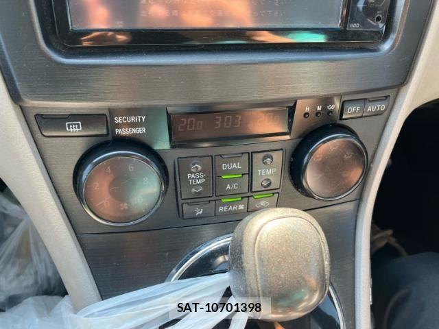 Toyota MARK X 2008-09 7392738-17