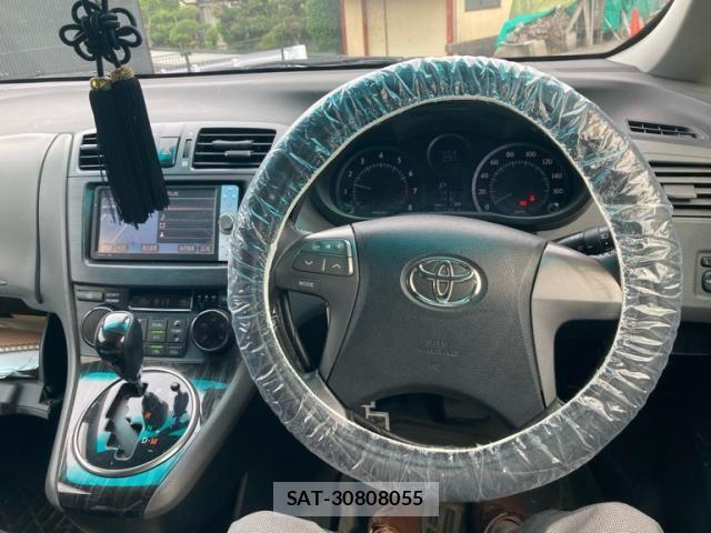 Toyota MARK X 2011-07 7455536-16